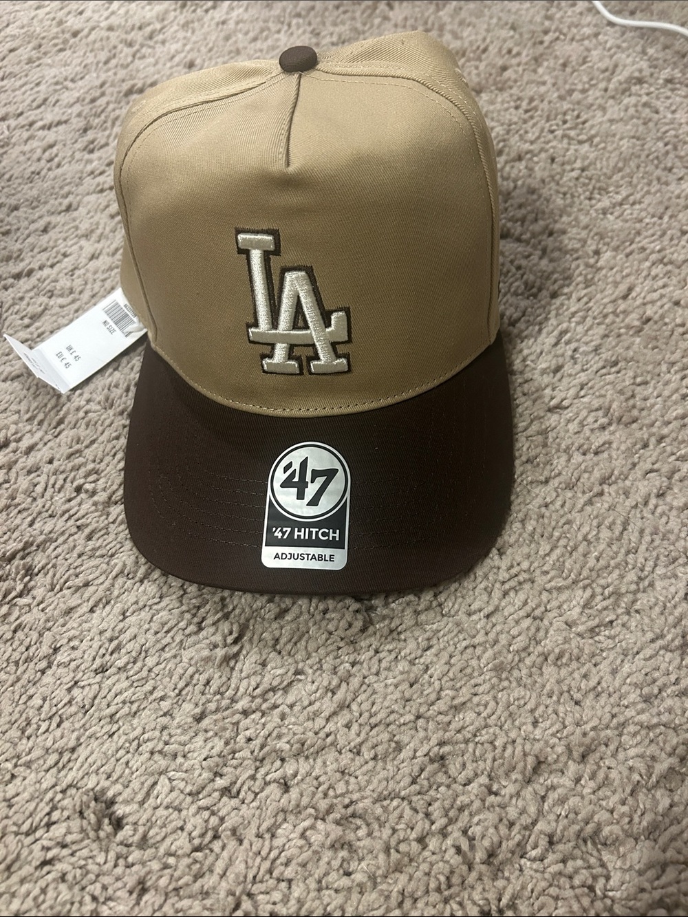 47 LA Dodgers Two-Tone Snapback Cap in Tan and Brown